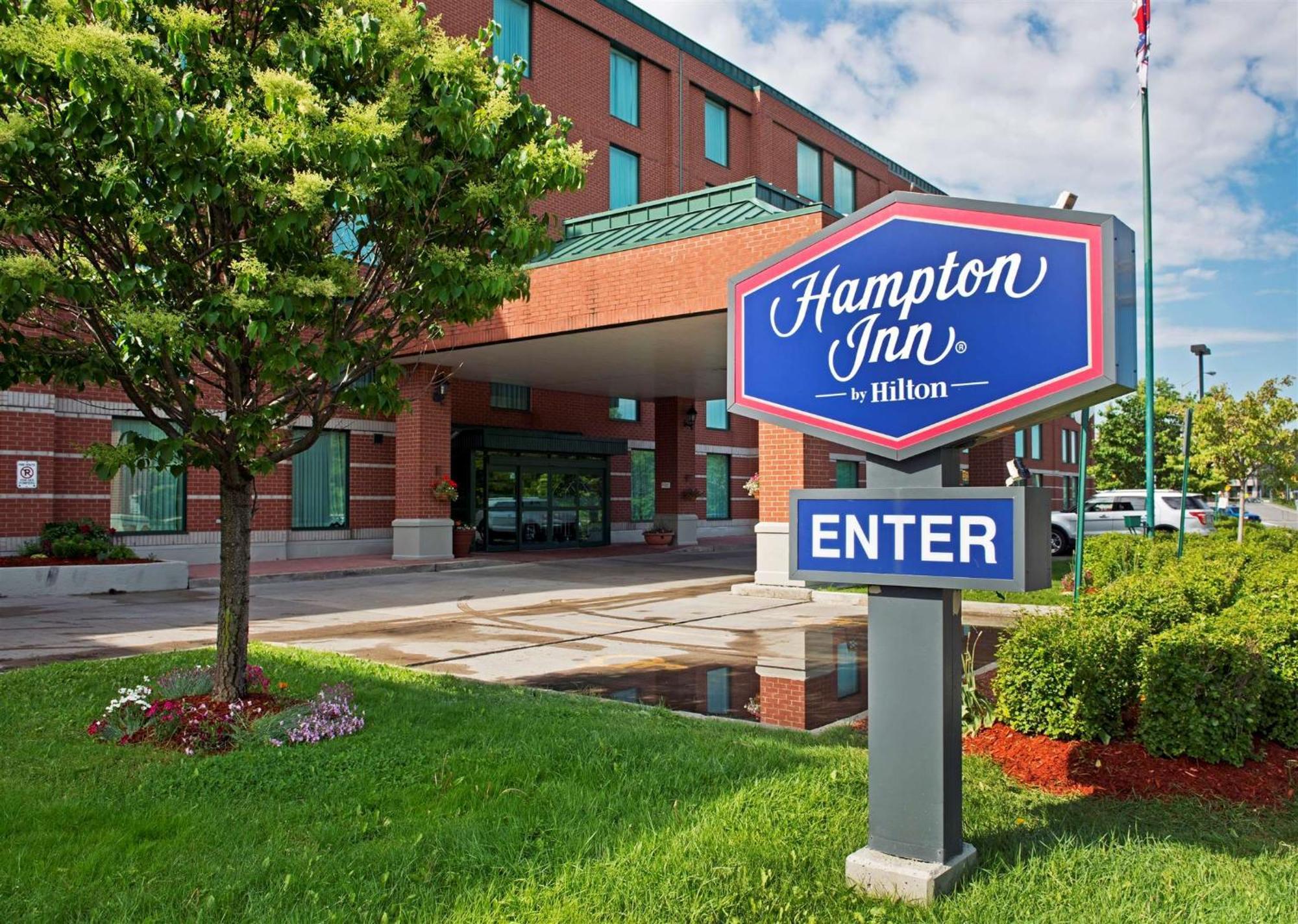 Hampton By Hilton Ottawa Hotel Exterior foto